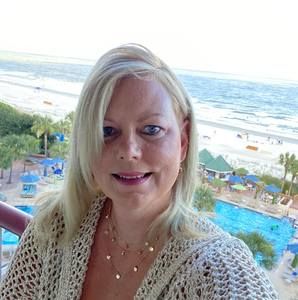 Meet your Posher, Cindi